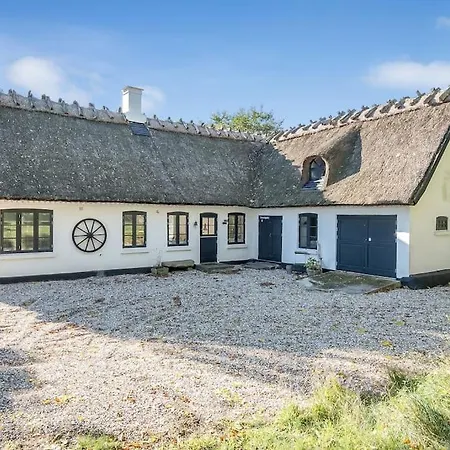 Villa Idyllisk Bondehus Taet Pa Stranden *